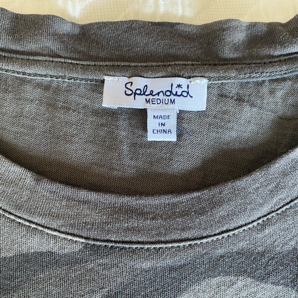 EUC Splendid 100% cotton dark grays camouflage crew neck tee - Picture 4 of 6